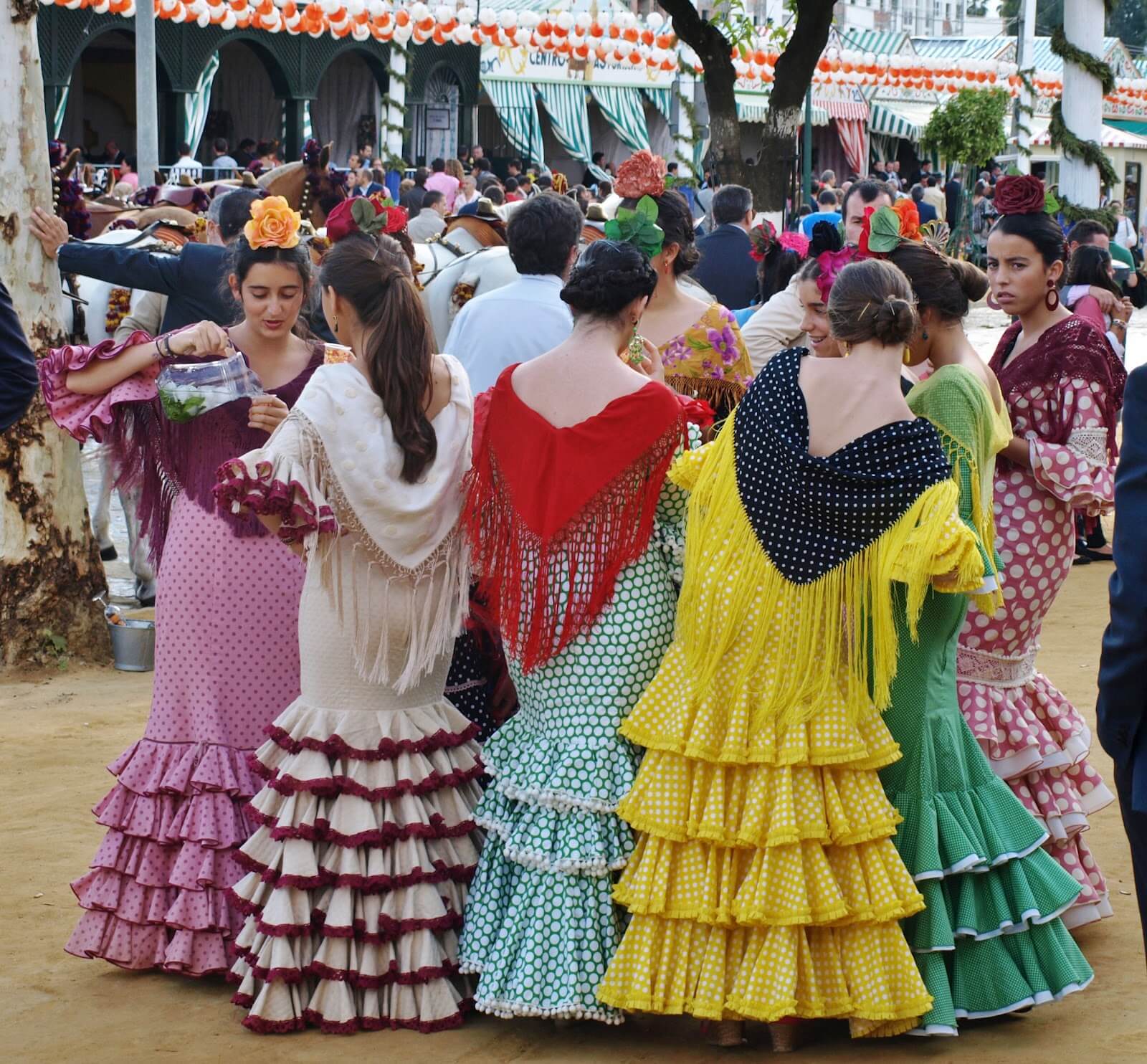 vestimenta mujer Feria de Sevilla 2023